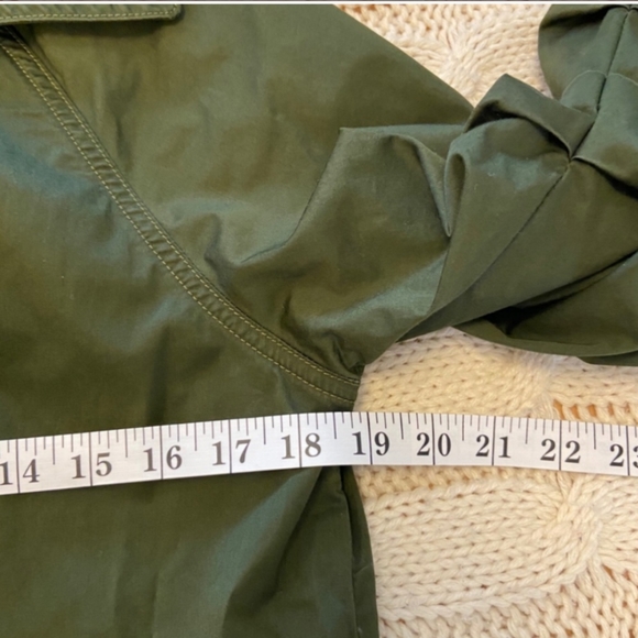 Like New CAbi Expedition Deep Olive Green Jacket, XS - Picture 13 of 16